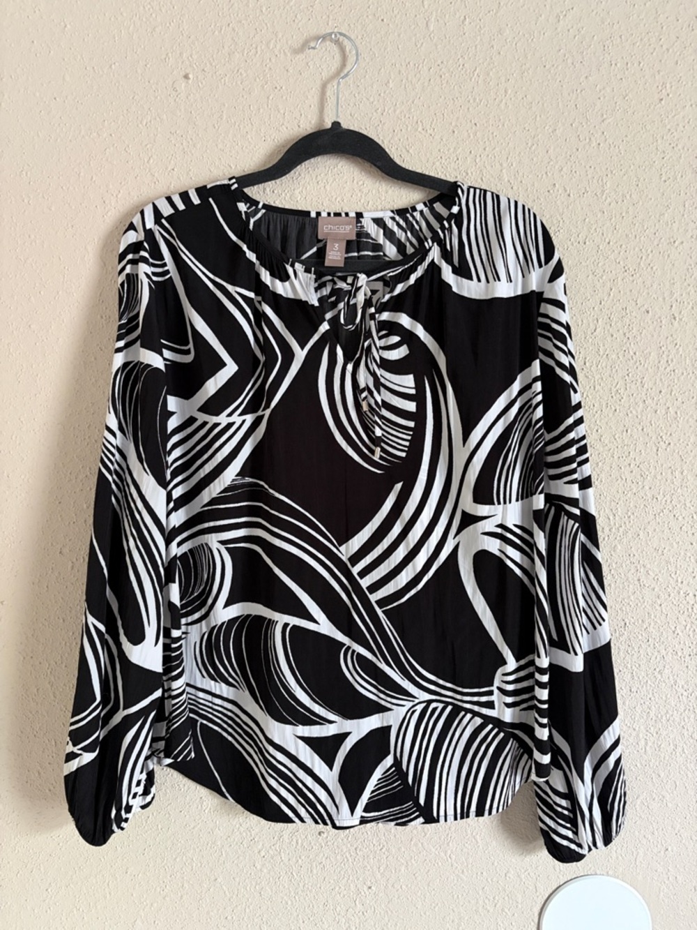 Chico's Black & White Swirl-Print Long-Sleeve Blouse